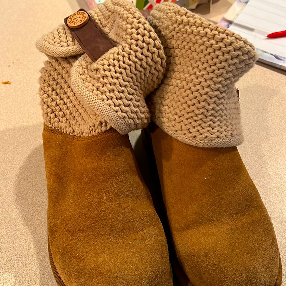 Ladies UGG’s